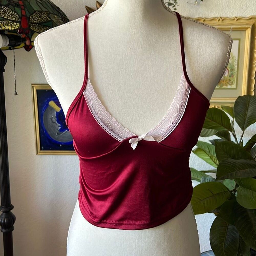 No label Size small burgundy cropped sleep lingerie shirt sleep cami